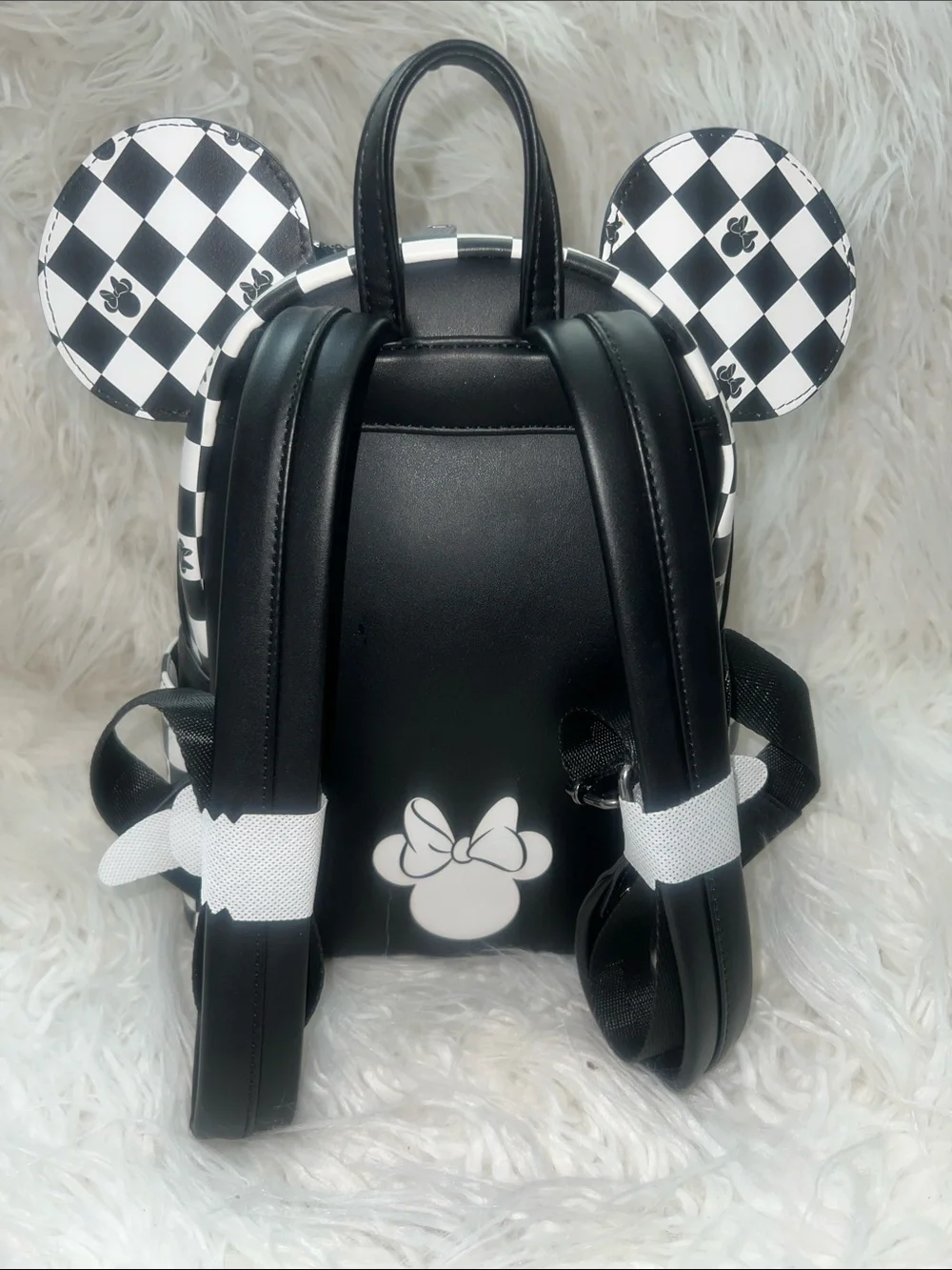 NWOT Disney Minnie Loungefly Black & White Checkerboard Sequin Mini Backpack
